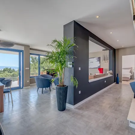 Luxury Aristippos Villa